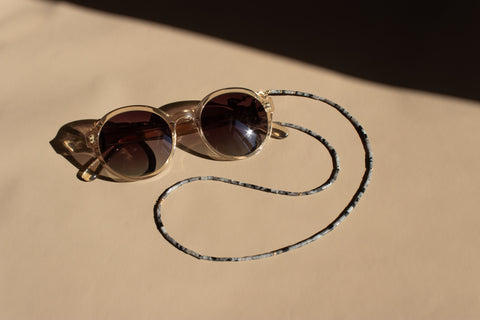Brillenkette aus schwarzem Labradorit & Gold