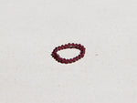 Ring mit lila facettierten Spinell Edelsteinen, Vireya Ring