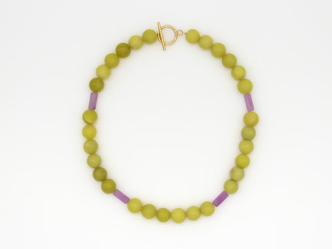 Halskette aus Zitronen-Chalcedon & Amethyst