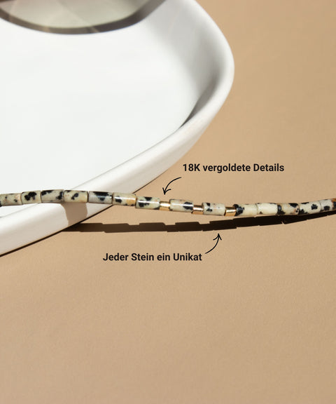 Brillenkette aus Dalmatiner Jaspis & Gold