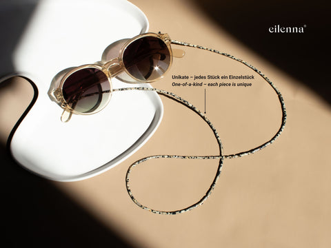 Brillenkette aus Dalmatiner Jaspis & Gold