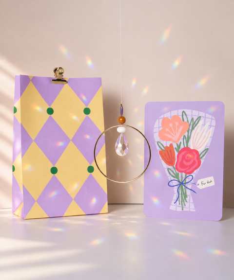 Grußkarte „Für dich" mit handgemachtem Sonnenfänger & Geschenktüte