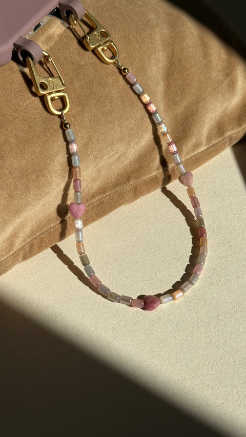 Kurze Handykette Rosé Romance mit Rhodochrosit Herzperlen