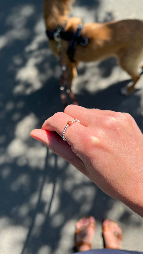 Ring mit rotem Sandstein & 925 Silberperlen, Ayla Ring