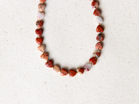 Handyhülle Berry & Handykette mit Brekzienjaspis Herzperlen – Für Dankbarkeit