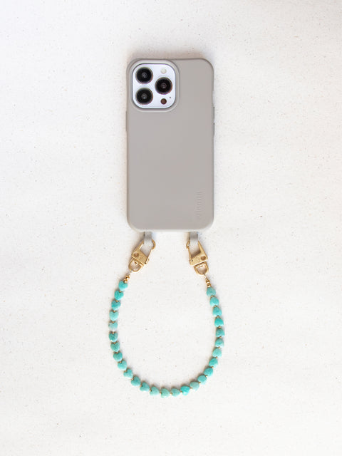 Kurze Handykette mit Amazonit Herzperlen – Für Harmonie & Gelassenheit