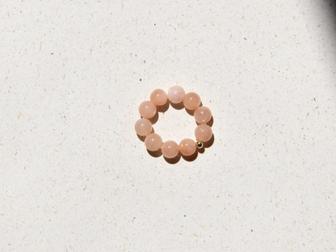 Chalcedony &amp; 18-carat gold-plated pearl ring, Seluna Ring