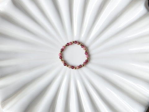 Ring mit Rhodochrosit und Granat, Haze Ring