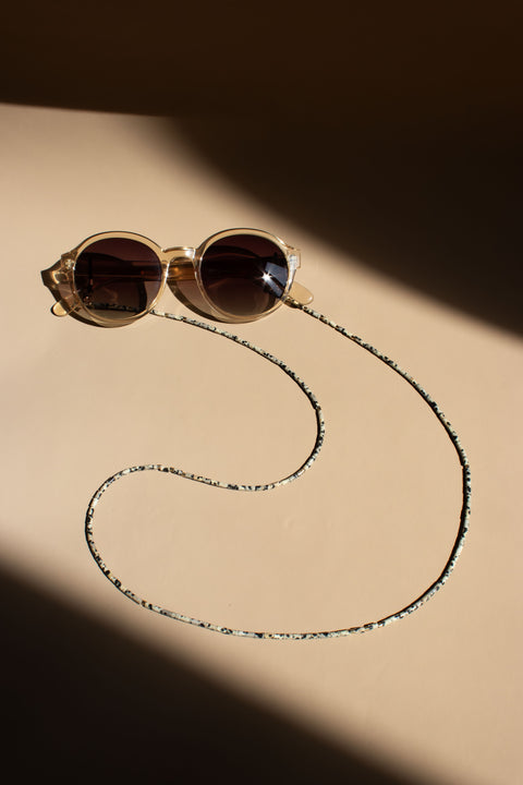 Brillenkette aus Dalmatiner Jaspis & Gold