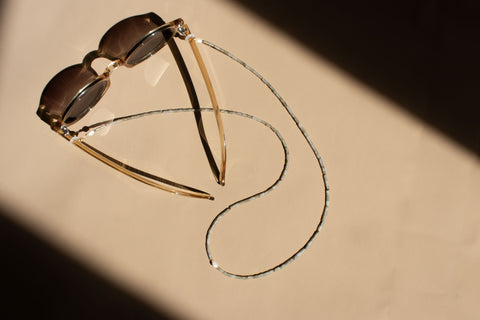 Eyeglass chains made of natural stones