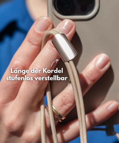 Universal adapter with mobile phone cord Foggy