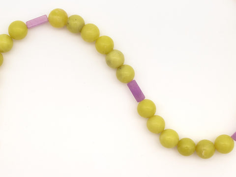 Halskette aus Zitronen-Chalcedon & Amethyst