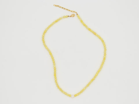 Halskette aus Zitronen-Chalcedon und Herz-Muschelperle