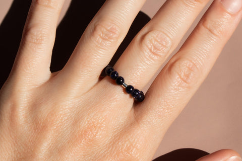 Ring mit blauen Sandstein Naturstein Perlen & 925 Silberperle, Noa Ring