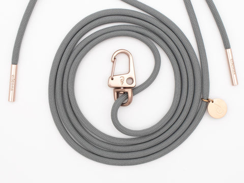 Handykette universal mit Karabiner und Adapter, Kordel in PEPPELSTONE mit Roségold oder Silber, handmade von eilenna