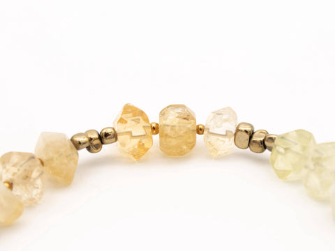 Schlüsselkette kurz aus Naturstein aus Citrin, Universal Kette mit Karabinern, Echter Steinschmuck, Handmade von eilenna