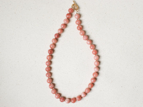 Chalcedon Halskette, Naturstein Perlenkette Damen, Pfirsich Pastell Edelsteinschmuck, 18K Vergoldeter Verschluss, eilenna Handmade