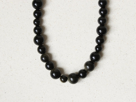 Goldener Obsidian Halskette Damen, Schwarze Edelstein Kette mit Goldschimmer, Naturstein Perlen 18K Vergoldet, Handgemacht von eilenna